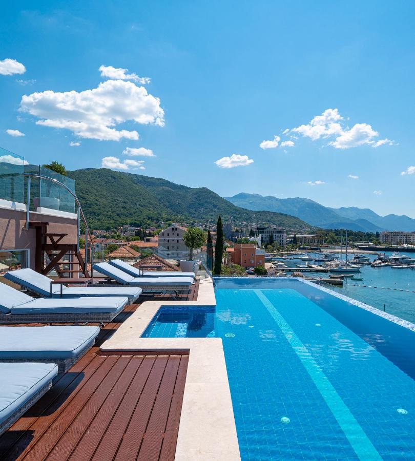 Elysium Tivat Apartment Екстериор снимка